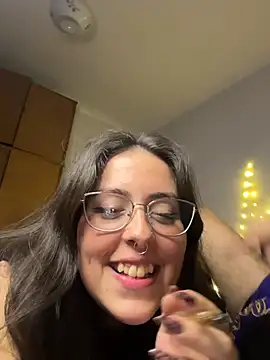 Mizztikaa online show from 18, 3, 2026