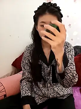 Alissa 121 online show from 22, 3, 2025