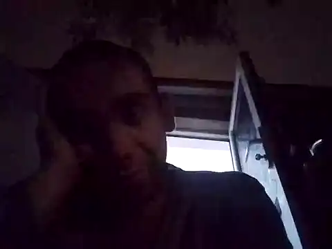 Snapshot of DrbigdickUK chatting on 13, 10, 2025 DrbigdickUK online show from 13, 10, 2025