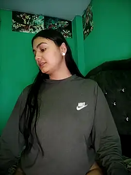 Snapshot of Nahiara_velez chatting on 4, 6, 2026 Nahiara velez online show from 4, 6, 2026