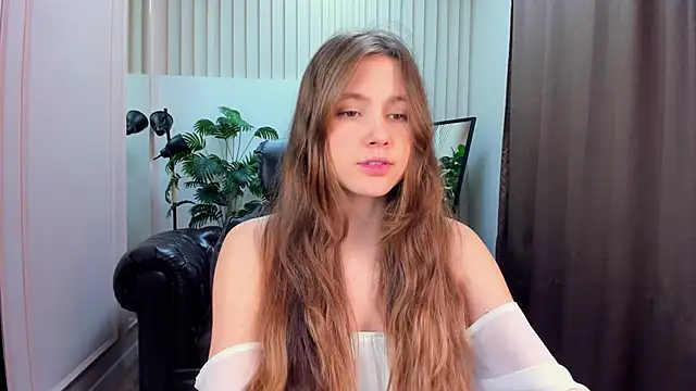 MaryannSoftt online show from 1, 2, 2025