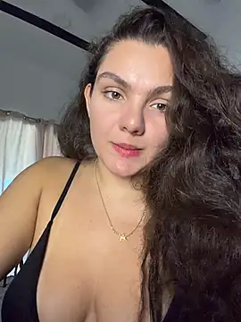 Snapshot of eva_y_marcelo chatting on 15, 7, 2026 eva y marcelo online show from 15, 7, 2026