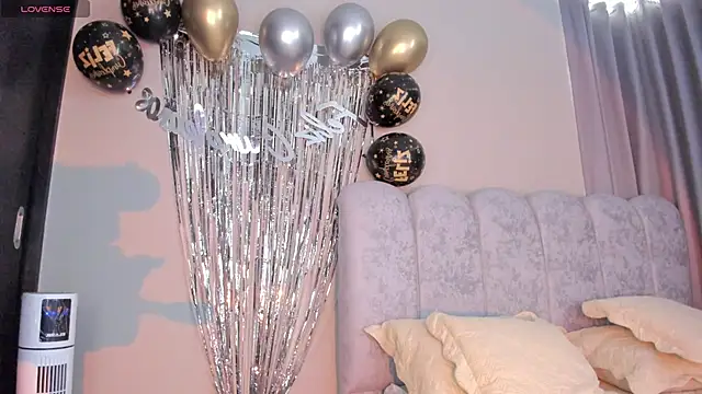 ashlyestone online show from 21, 4, 2026