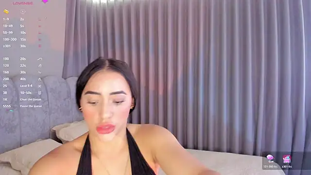 ashlyestone online show from 4, 4, 2026