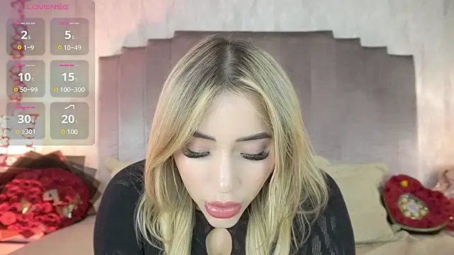 Snapshot of ashlyestone chatting on 15, 2, 2025 ashlyestone online show from 15, 2, 2025