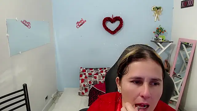 victoria jones online show from 25, 3, 2026