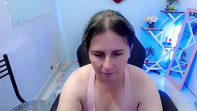 victoria jones online show from 17, 1, 2026