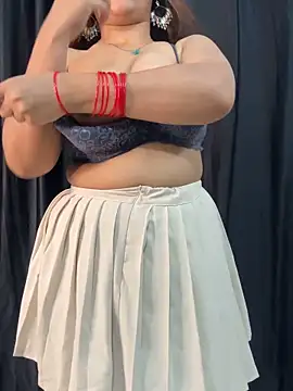 Snapshot of Diya_Chopra chatting on 11, 6, 2026 Diya Chopra online show from 11, 6, 2026