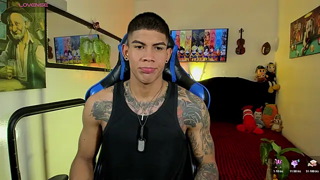 Snapshot of Damian_latinxxx chatting on 2, 5, 2026 Damian latinxxx online show from 2, 5, 2026