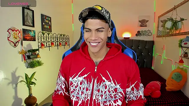 Damian latinxxx online show from 7, 2, 2026