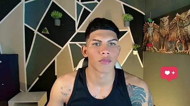 Damian latinxxx online show from 20, 2, 2025