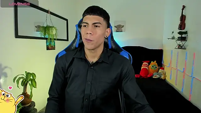 Damian latinxxx online show from 28, 2, 2026