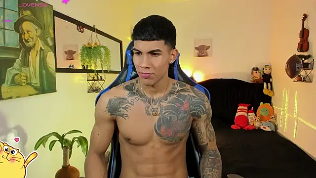 Damian latinxxx online show from 23, 3, 2026