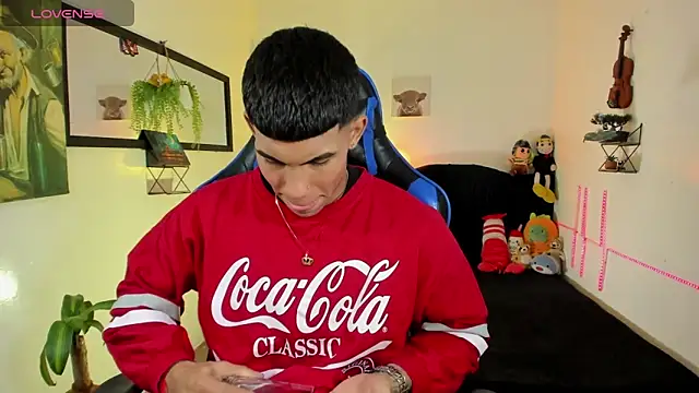 Damian latinxxx online show from 19, 3, 2026