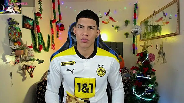 Damian latinxxx online show from 21, 12, 2025