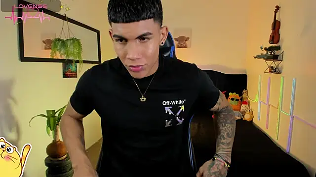 Damian latinxxx online show from 5, 3, 2026