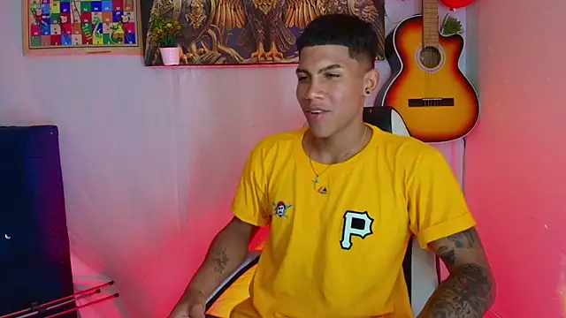 Damian latinxxx online show from 16, 2, 2025