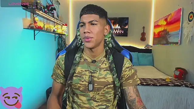 Damian latinxxx online show from 4, 7, 2026