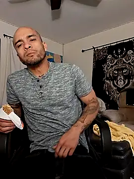 Snapshot of JohnnyDeep187 chatting on 17, 11, 2025 JohnnyDeep187 online show from 17, 11, 2025