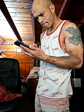 Snapshot of JohnnyDeep187 chatting on 18, 3, 2026 JohnnyDeep187 online show from 18, 3, 2026