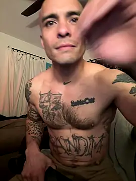 Snapshot of JohnnyDeep187 chatting on 8, 1, 2026 JohnnyDeep187 online show from 8, 1, 2026