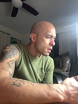 Snapshot of JohnnyDeep187 chatting on 20, 12, 2025 JohnnyDeep187 online show from 20, 12, 2025