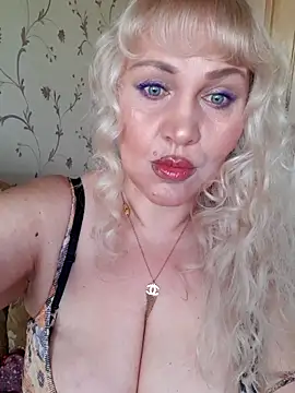 IsabellaBoni online show from 25, 3, 2026