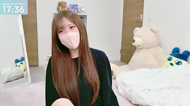 Snapshot of -SHINON- chatting on 27, 11, 2025 -SHINON- online show from 27, 11, 2025