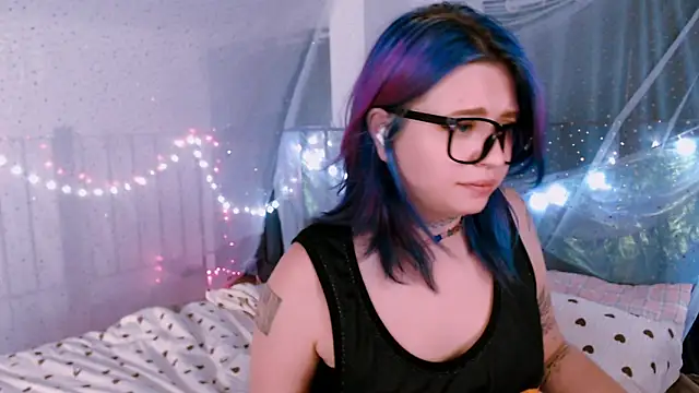 Snapshot of candy_lina chatting on 19, 6, 2026 candy lina online show from 19, 6, 2026