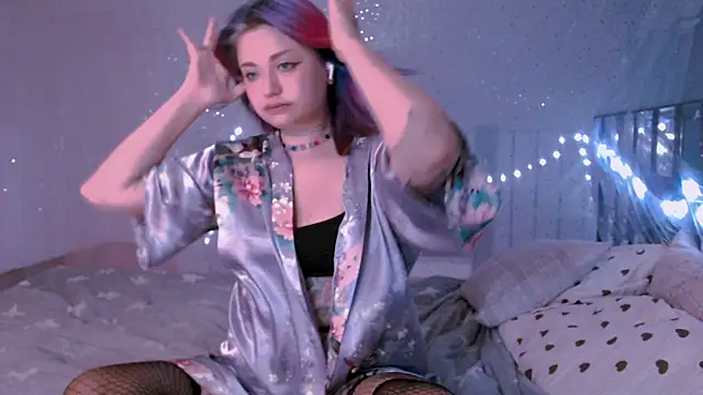 Snapshot of candy_lina chatting on 15, 6, 2026 candy lina online show from 15, 6, 2026