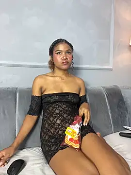 Isabellsmmith online show from 25, 2, 2025
