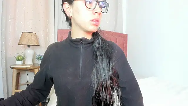 Zara dulce online show from 13, 11, 2025