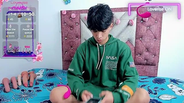 Santy carrington online show from 15, 3, 2025