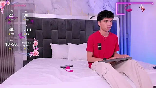 Santy carrington online show from 10, 4, 2026