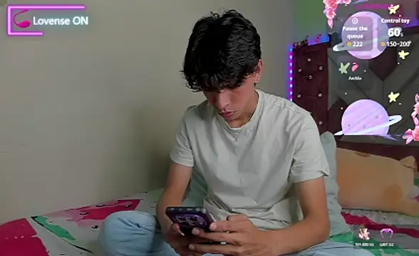 Santy carrington online show from 5, 12, 2025