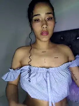 Snapshot of jaderossxx chatting on 28, 11, 2025 jaderossxx online show from 28, 11, 2025