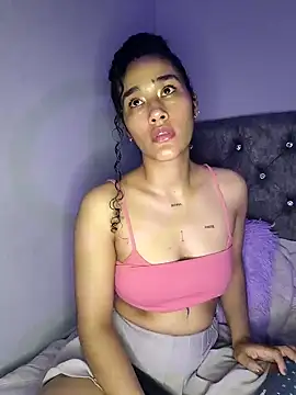 Snapshot of jaderossxx chatting on 24, 9, 2025 jaderossxx online show from 24, 9, 2025