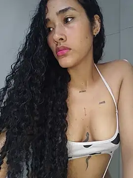 jaderossxx online show from 4, 7, 2026