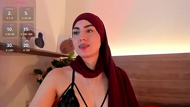 Snapshot of fatimarab chatting on 4, 6, 2026 fatimarab online show from 4, 6, 2026