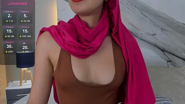Snapshot of fatimarab chatting on 8, 2, 2025 fatimarab online show from 8, 2, 2025