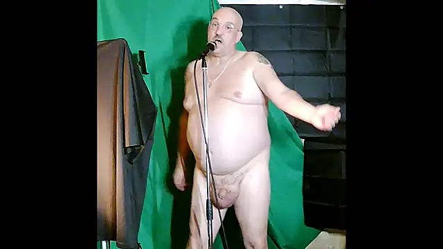 Snapshot of ShamelessMan chatting on 28, 9, 2025 ShamelessMan online show from 28, 9, 2025