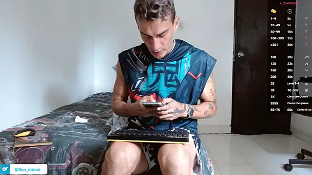 bray hotboy777 online show from 10, 4, 2026