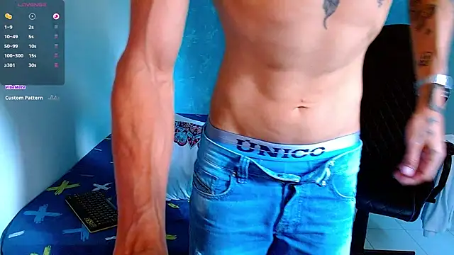 Snapshot of bray_hotboy777 chatting on 1, 2, 2025 bray hotboy777 online show from 1, 2, 2025