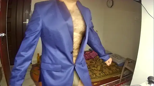 velociraptor xxx online show from 9, 11, 2025