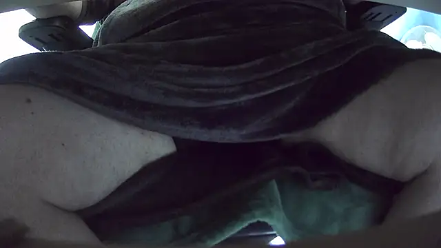 Snapshot of mignonpetitzizi84 chatting on 12, 10, 2025 mignonpetitzizi84 online show from 12, 10, 2025