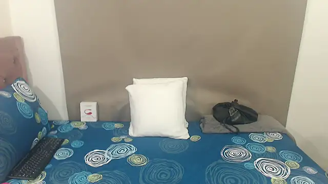 kimberlyjamexxx online show from 7, 2, 2026