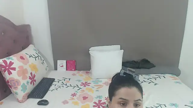 Snapshot of kimberlyjamexxx chatting on 2, 6, 2026 kimberlyjamexxx online show from 2, 6, 2026