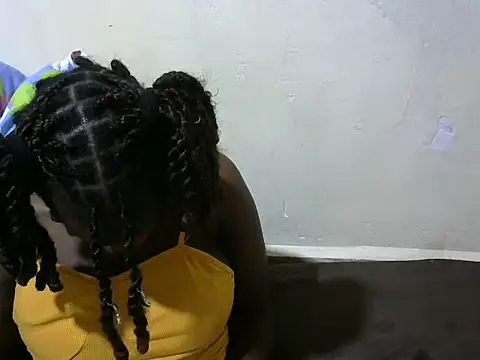 Snapshot of Thicky_kyla chatting on 11, 5, 2026 Thicky kyla online show from 11, 5, 2026