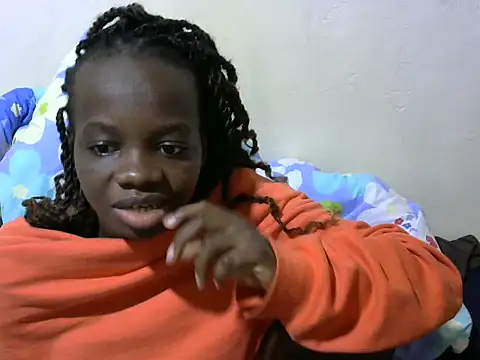 Snapshot of Thicky_kyla chatting on 9, 6, 2026 Thicky kyla online show from 9, 6, 2026