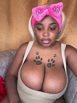 Snapshot of Savage_baby chatting on 7, 3, 2025 Savage baby online show from 7, 3, 2025